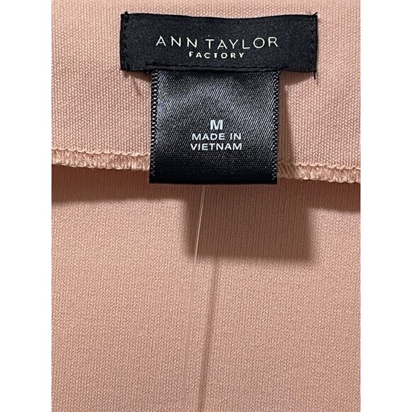 Ann Taylor Factory Blush V Neck Blouse Womens Medium 3/4 Sleeve NWT - Picture 6 of 13